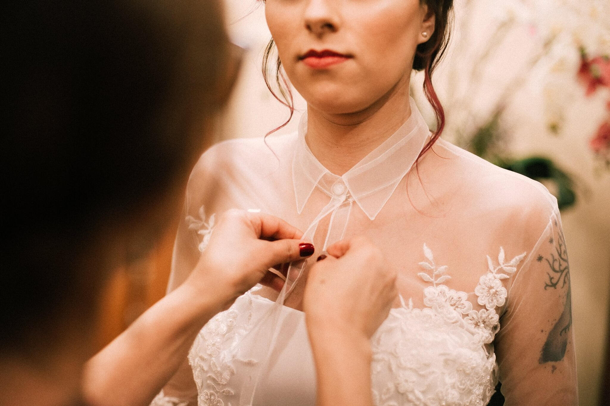 vestido de noiva sob medida bordado